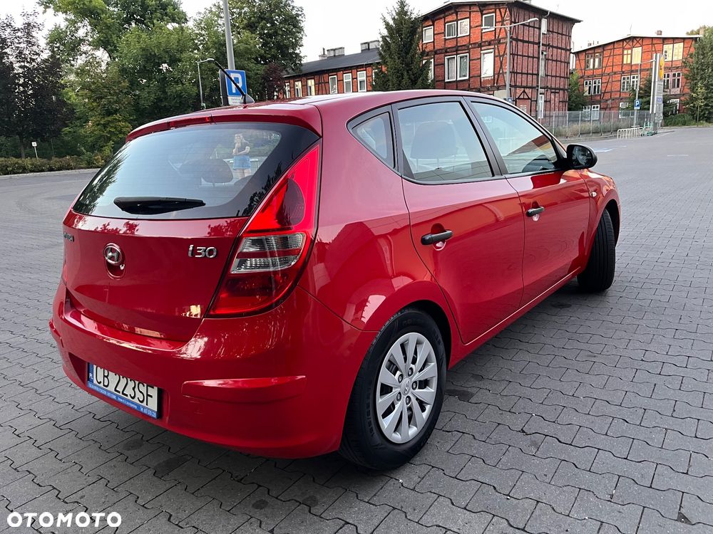 Hyundai i30 1.4 Edition Plus - 10