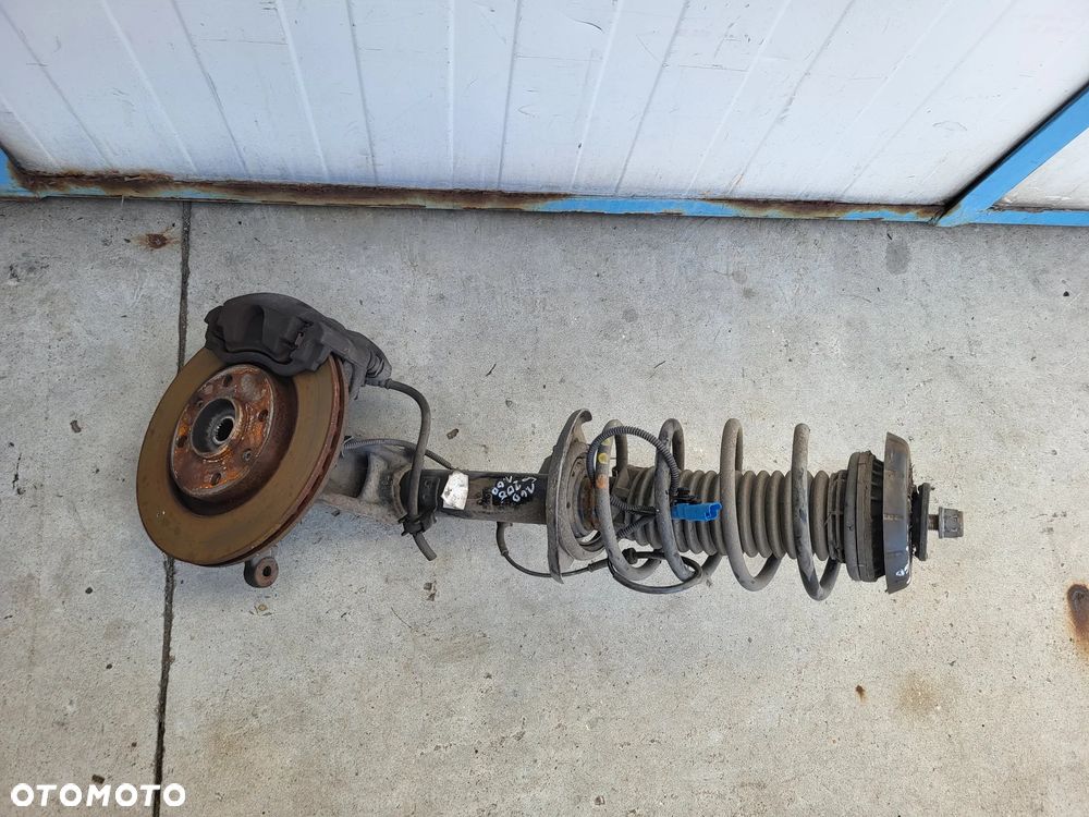 Amortyzator McPherson przedni lewy Peugeot 208 1.6 VTI - 1