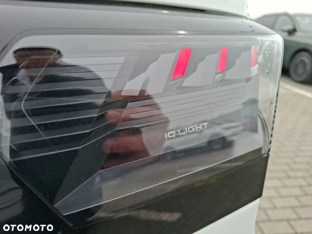 Volkswagen T-Roc 1.5 TSI R-Line DSG - 12
