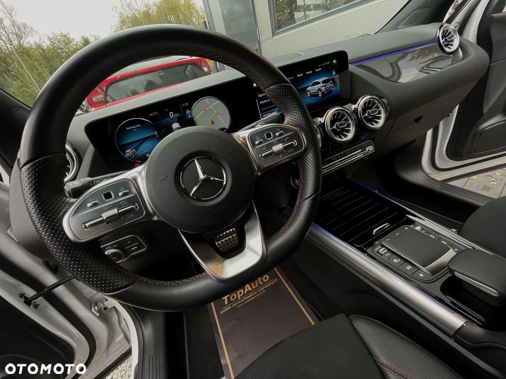 Mercedes-Benz GLA 250 AMG Line - 22