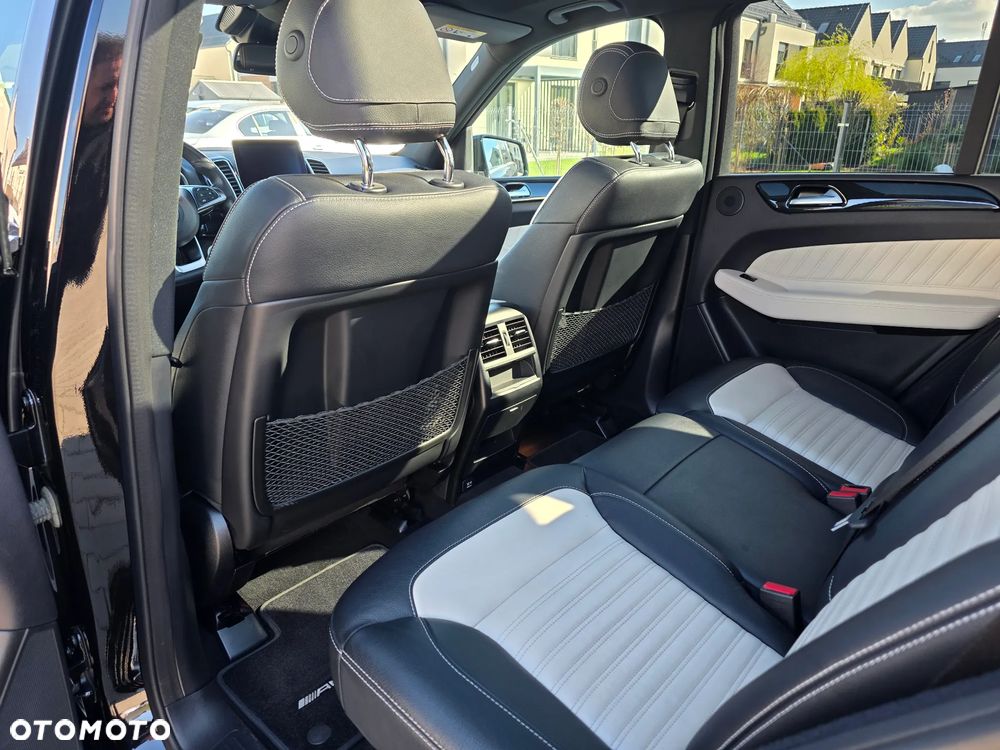 Mercedes-Benz GLE 350 d 4-Matic - 11