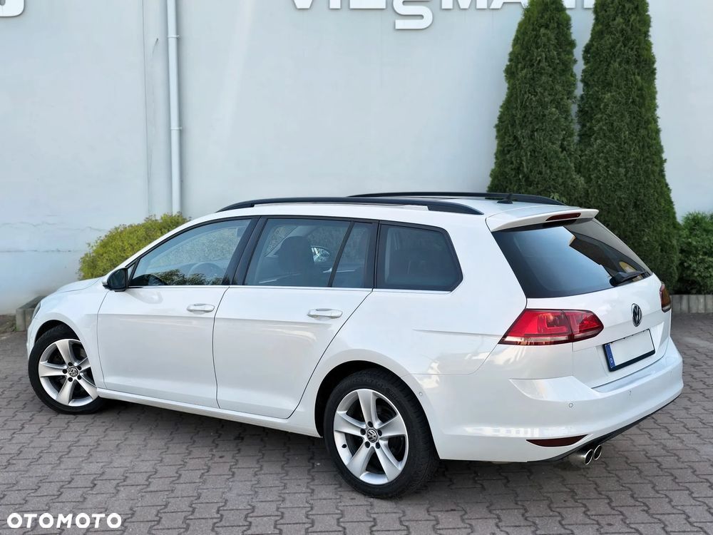 Volkswagen Golf Variant 2.0 TDI BMT Highline - 12