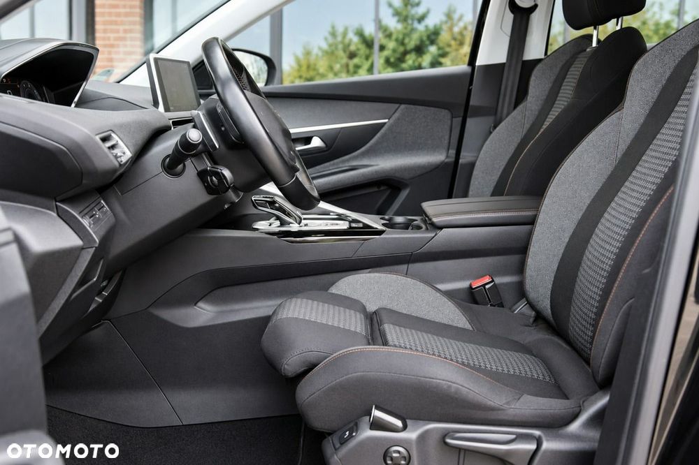 Peugeot 3008 - 18