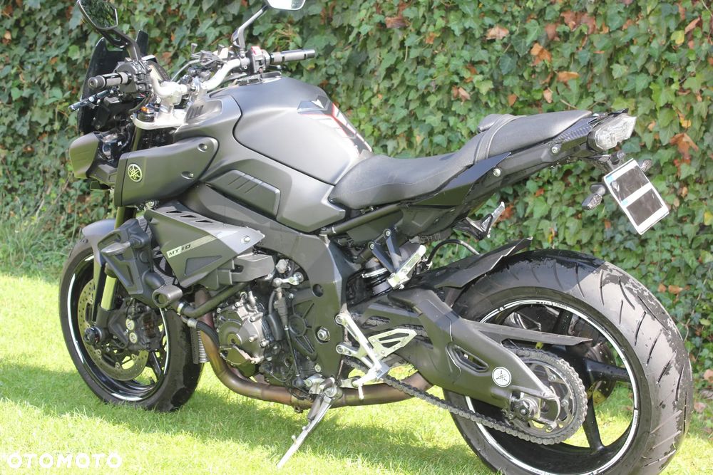 Yamaha MT - 16