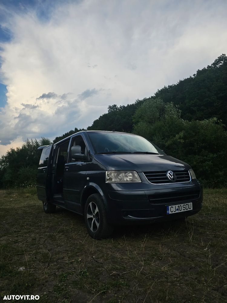 Volkswagen Multivan - 5
