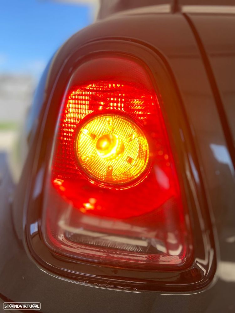 MINI 3 Portas Cooper D - 32