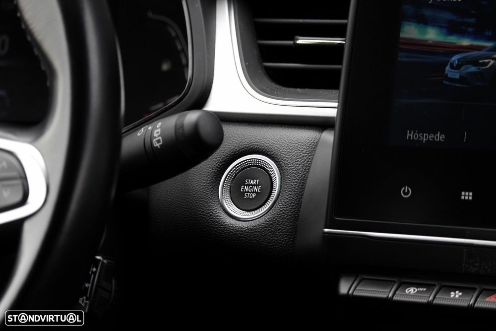 Renault Captur 1.0 TCe Techno Bi-Fuel - 27