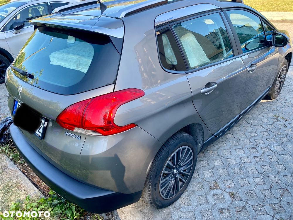 Peugeot 2008 PureTech 110 Stop&Start Style - 8