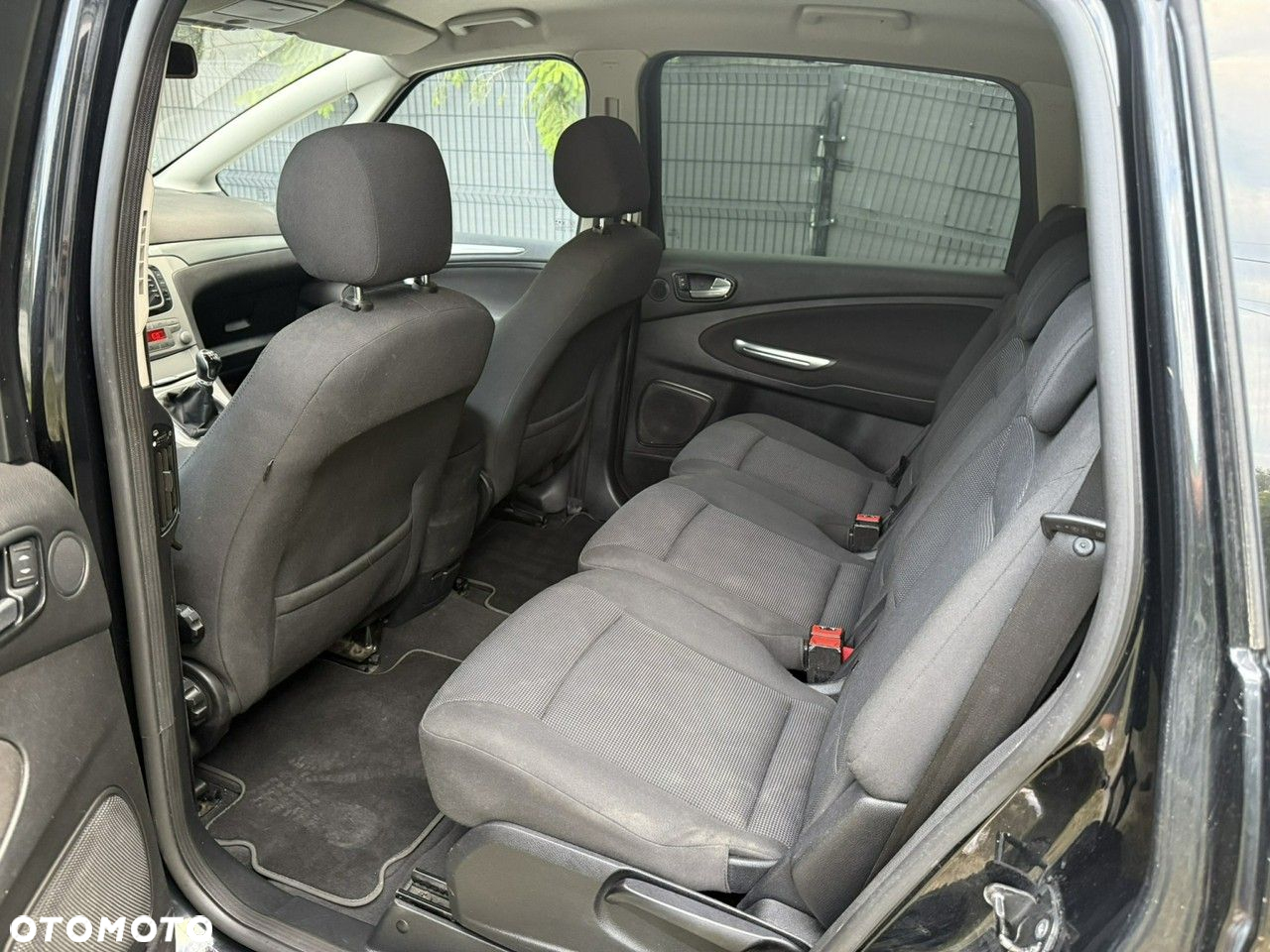 Ford S-Max - 8