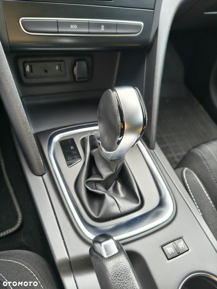 Renault Megane 1.3 TCe FAP Limited EDC - 22