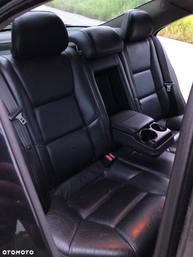 Volvo S60 2.5 R - 21
