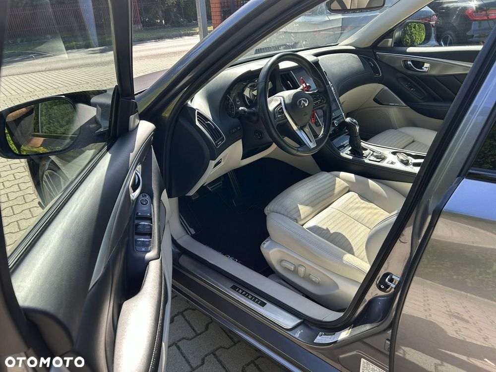 Infiniti Q50 Q50S 3.0t Sport - 17