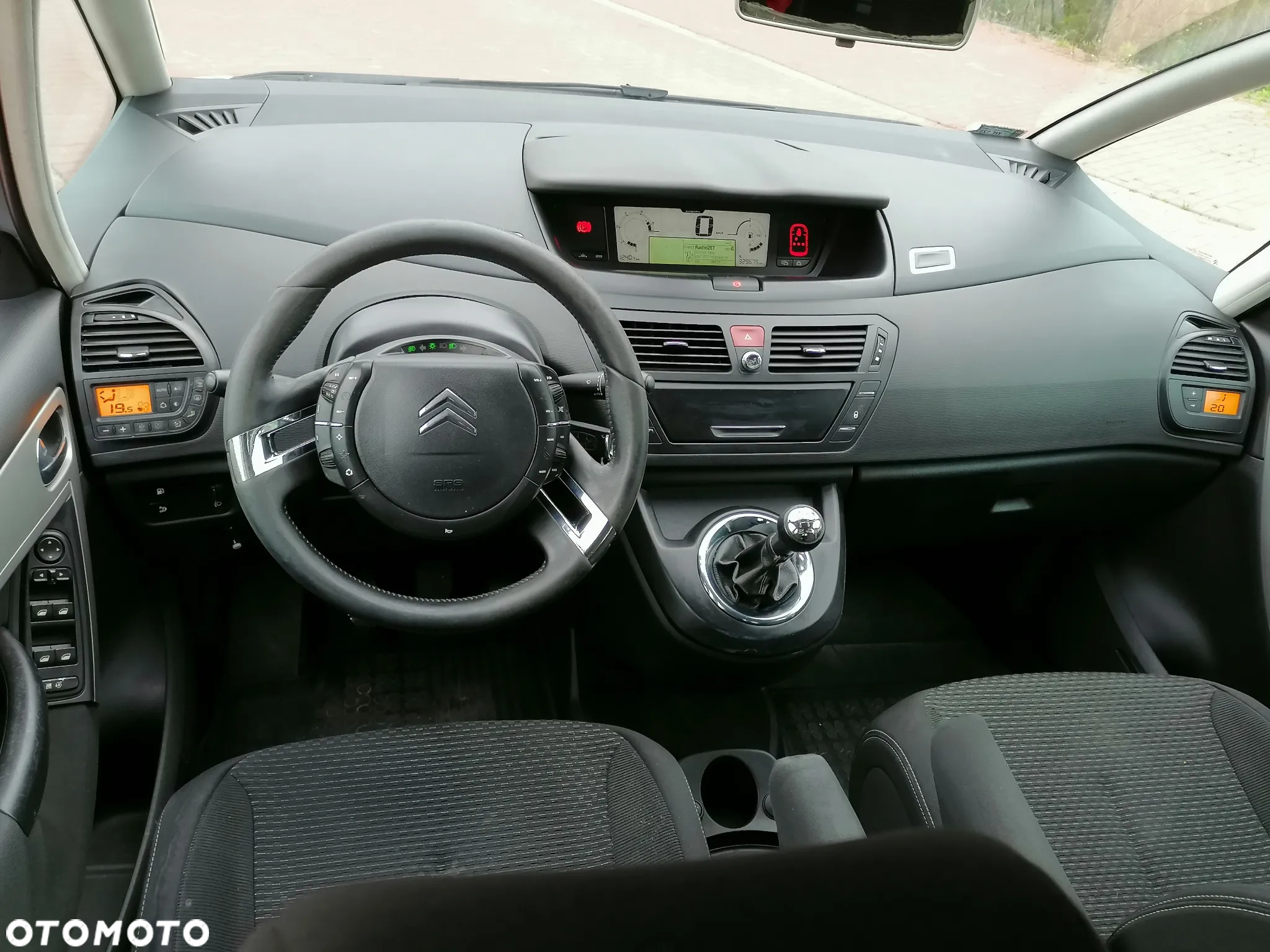 Citroën C4 Grand Picasso 1.6 HDi FAP Exclusive - 6