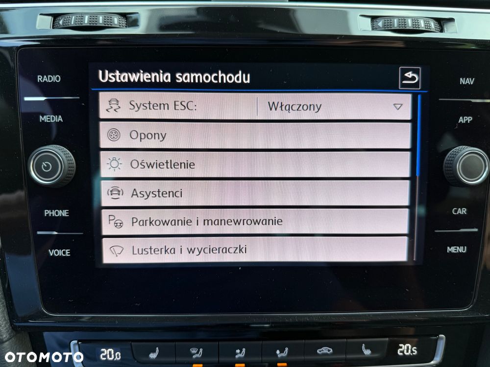 Volkswagen Golf 1.6 TDI SCR DSG IQ.DRIVE - 37