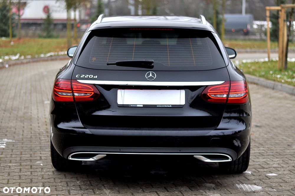 Mercedes-Benz Klasa C 220 d 9G-TRONIC AMG Line - 5