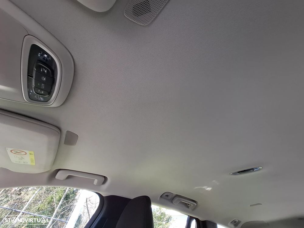 Volvo XC 90 2.0 D4 Momentum - 4