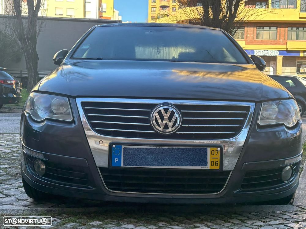 VW Passat 2.0 TDI Highline - 4