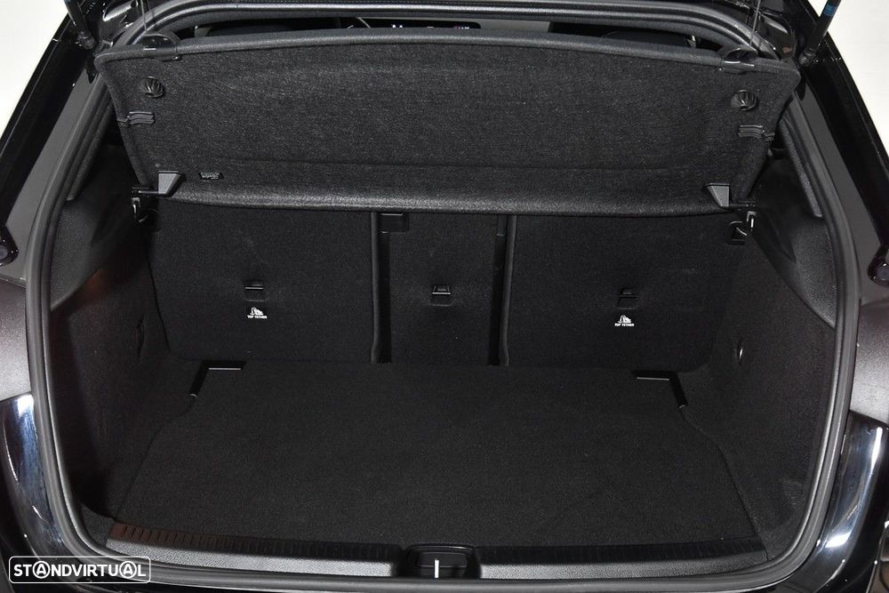 Mercedes-Benz A 200 AMG Line Aut. - 12