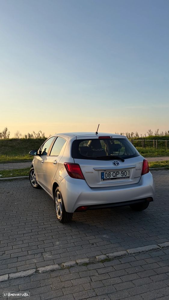 Toyota Yaris 1.5 HSD Comfort - 3