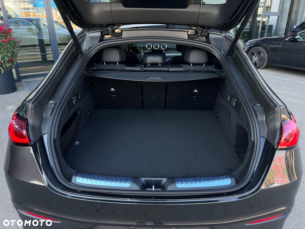 Mercedes-Benz GLC 220 d mHEV 4-Matic AMG Line - 23
