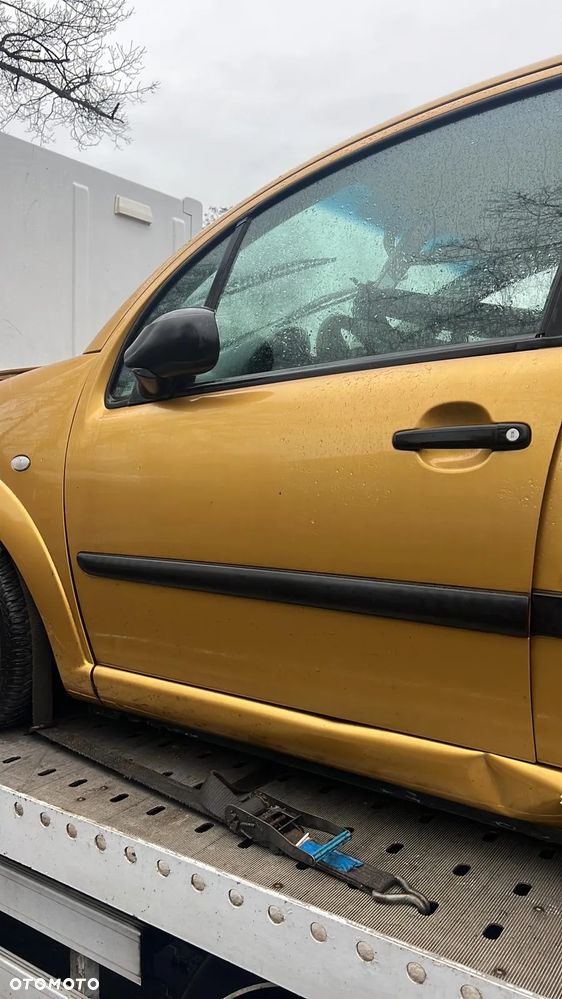 drzwi lewe lub prawe citroen C3 - 4