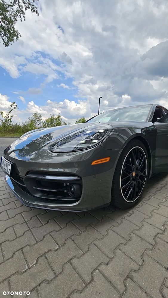 Porsche Panamera 4 Platinum Edition - 25