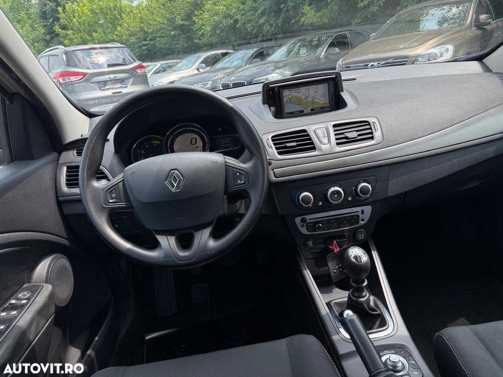 Renault Megane - 12