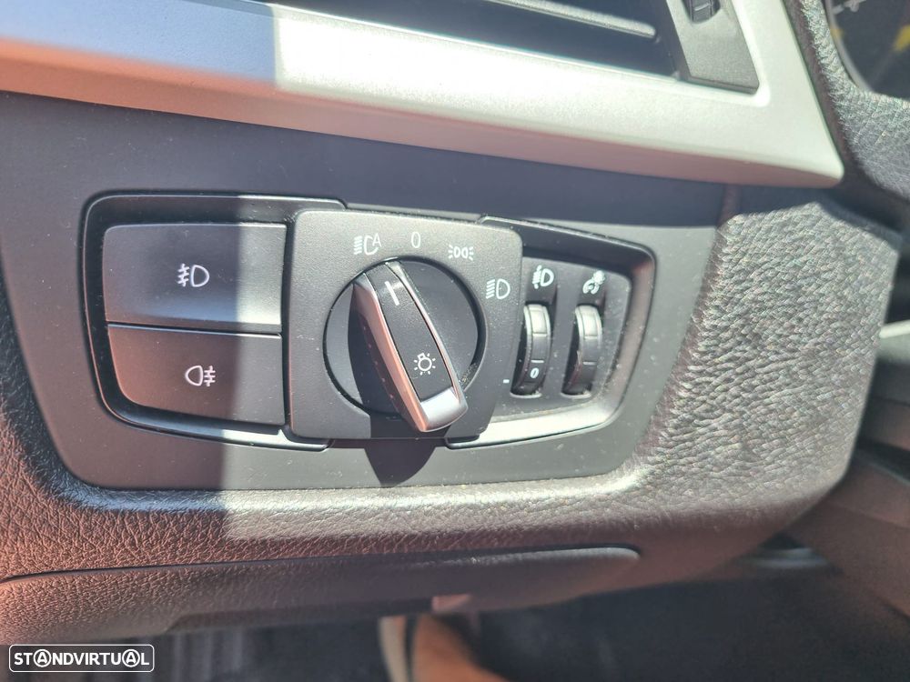 BMW 318 d Advantage Auto - 26
