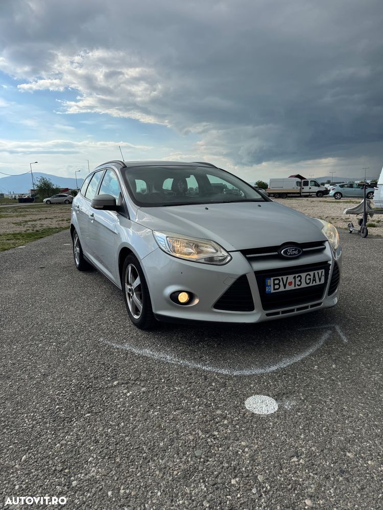 Ford Focus 1.6 TDCi DPF SYNC Edition - 1