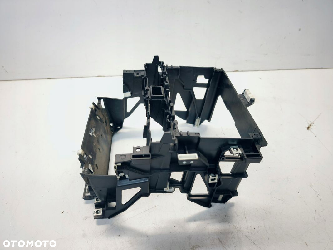 KOSZ 2 DIN AUDI A3 8P LIFT ORYGINAŁ 8P0858005D - 3