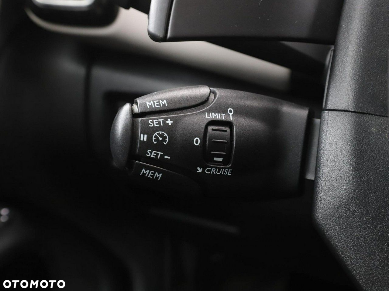 Citroën C5 Aircross - 32