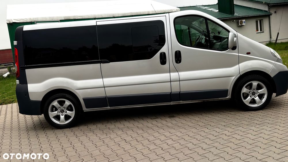 Opel Vivaro - 9
