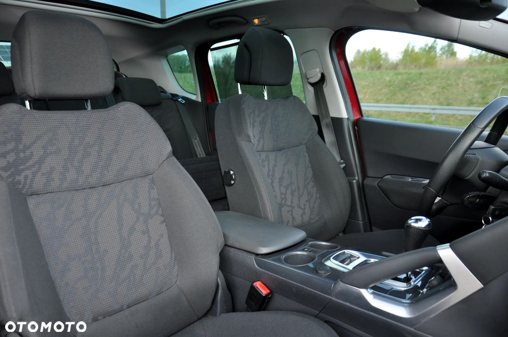 Peugeot 3008 HDi 160 Automatik Allure - 35