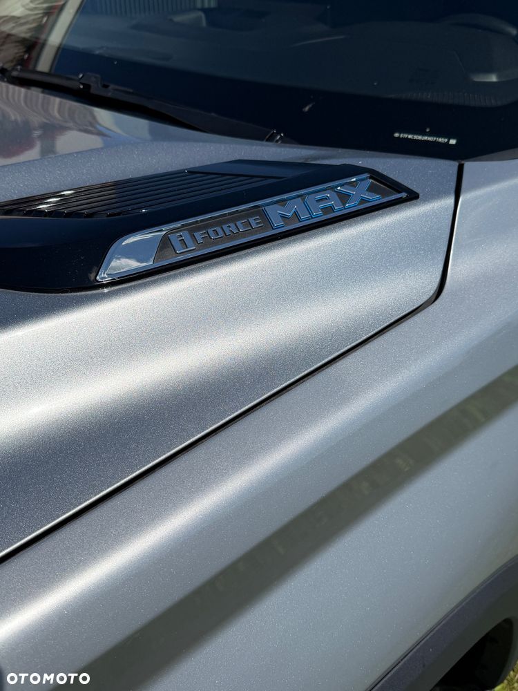 Toyota Tundra - 10