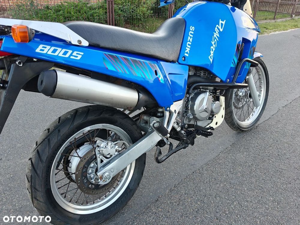 Suzuki DR - 7