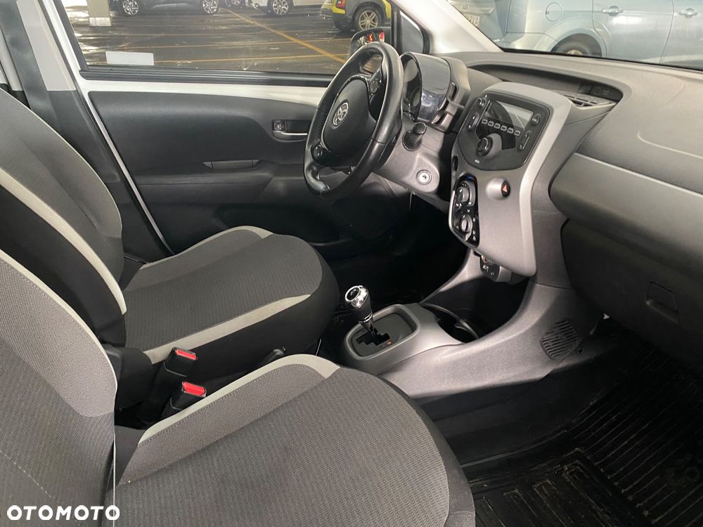Toyota Aygo - 11