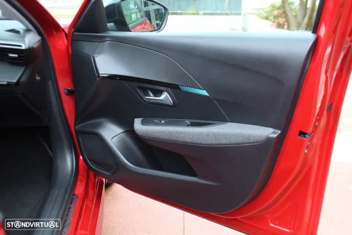 Peugeot e-208 Style - 25