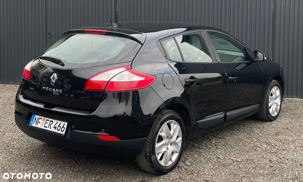 Renault Megane 1.6 16V 100 J'taime - 7