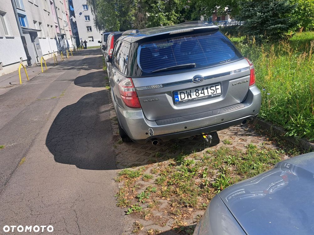 Subaru Legacy 2.5i Comfort MT - 2