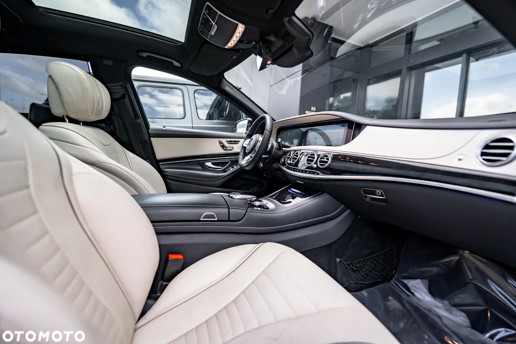 Mercedes-Benz Klasa S 450 4Matic L 9G-TRONIC - 38