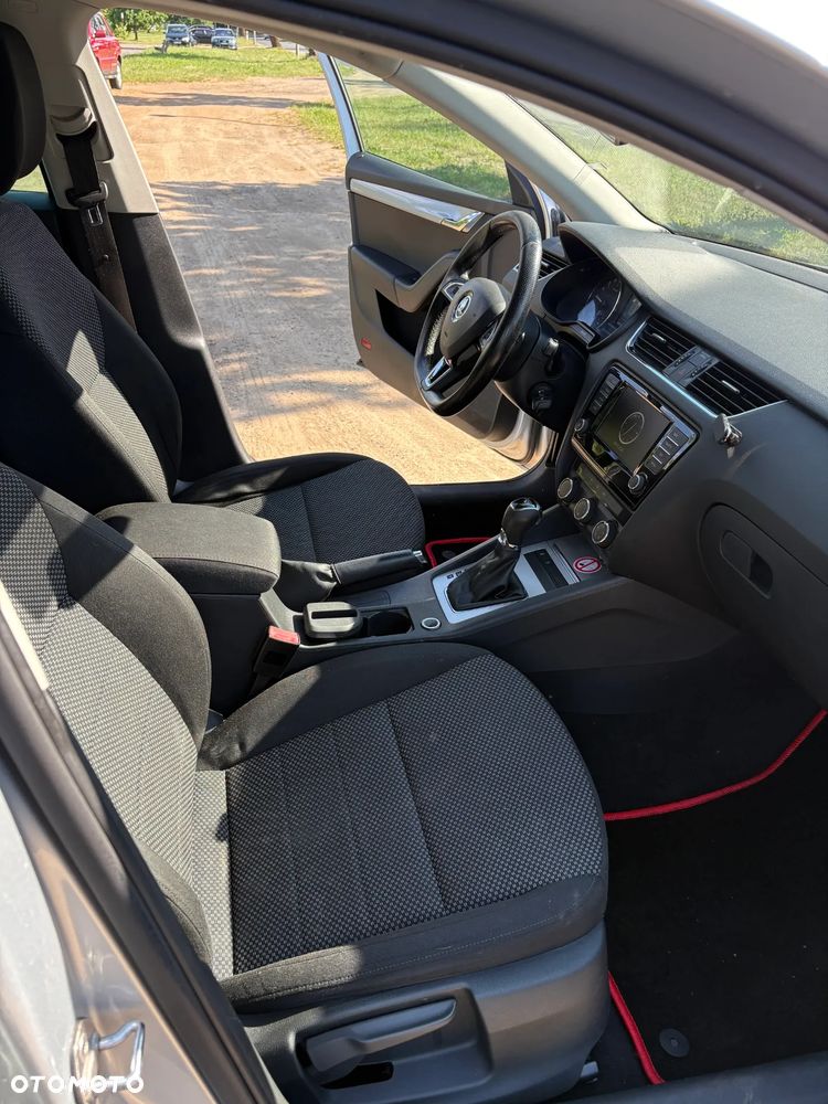 Skoda Octavia 1.6 TDI Ambition DSG - 14