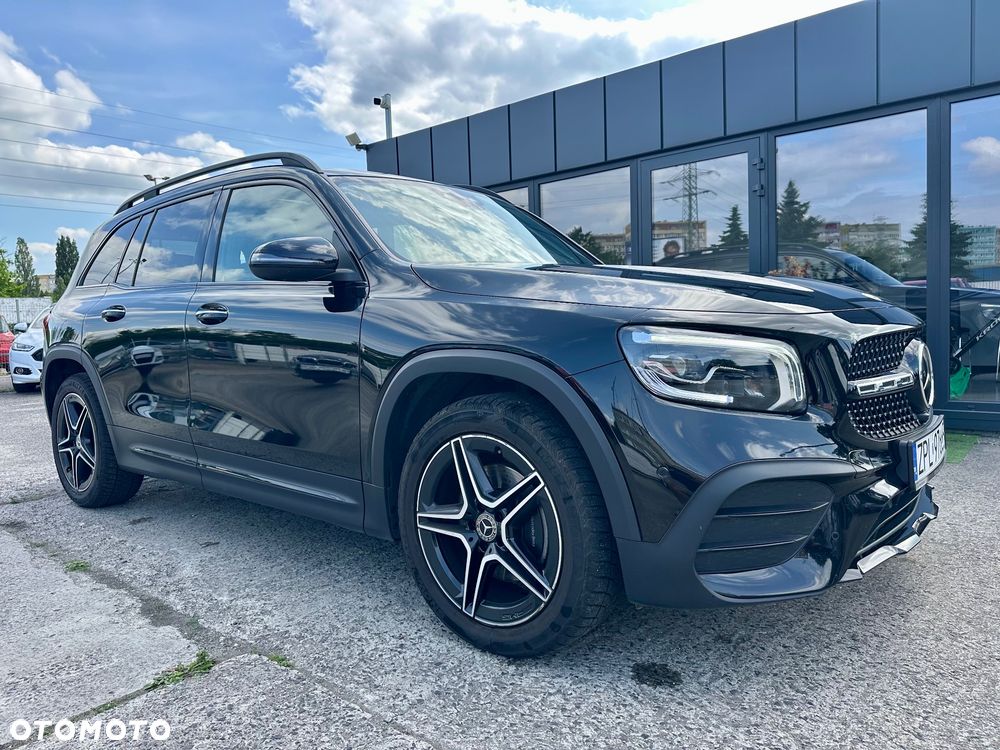 Mercedes-Benz GLB 200 d 8G-DCT AMG Line - 10