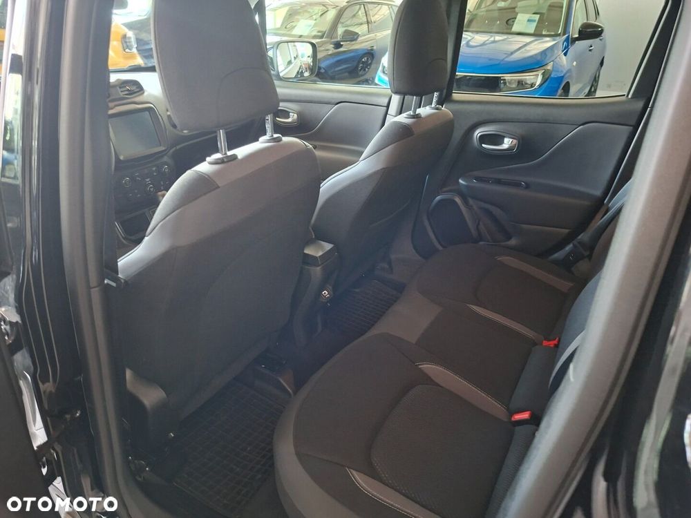 Jeep Renegade - 18