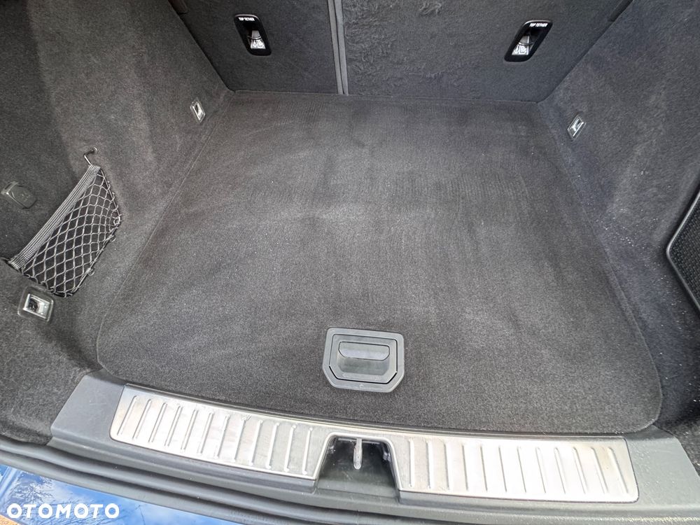 Lynk & Co 01 PHEV - 14