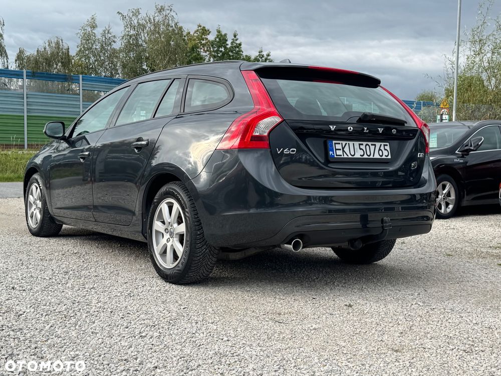 Volvo V60 DRIVe - 8
