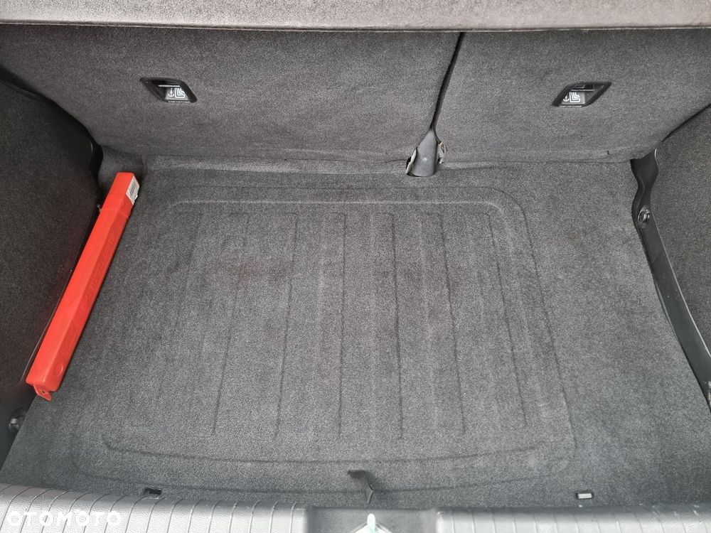 Hyundai i20 1.2 BlueDrive Classic + - 23