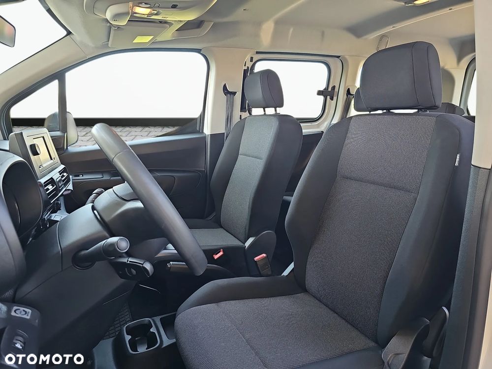 Toyota Proace City Verso 1.5 D-4D Combi - 12