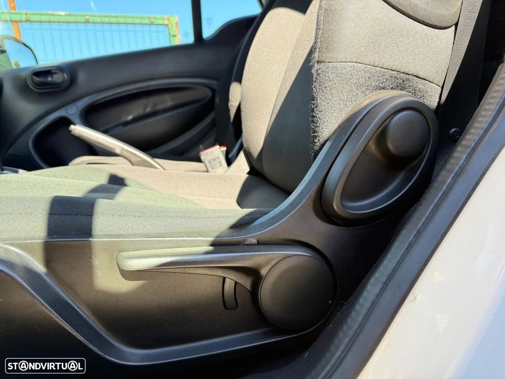 Smart ForTwo Coupé 1.0 71 Aut. - 35