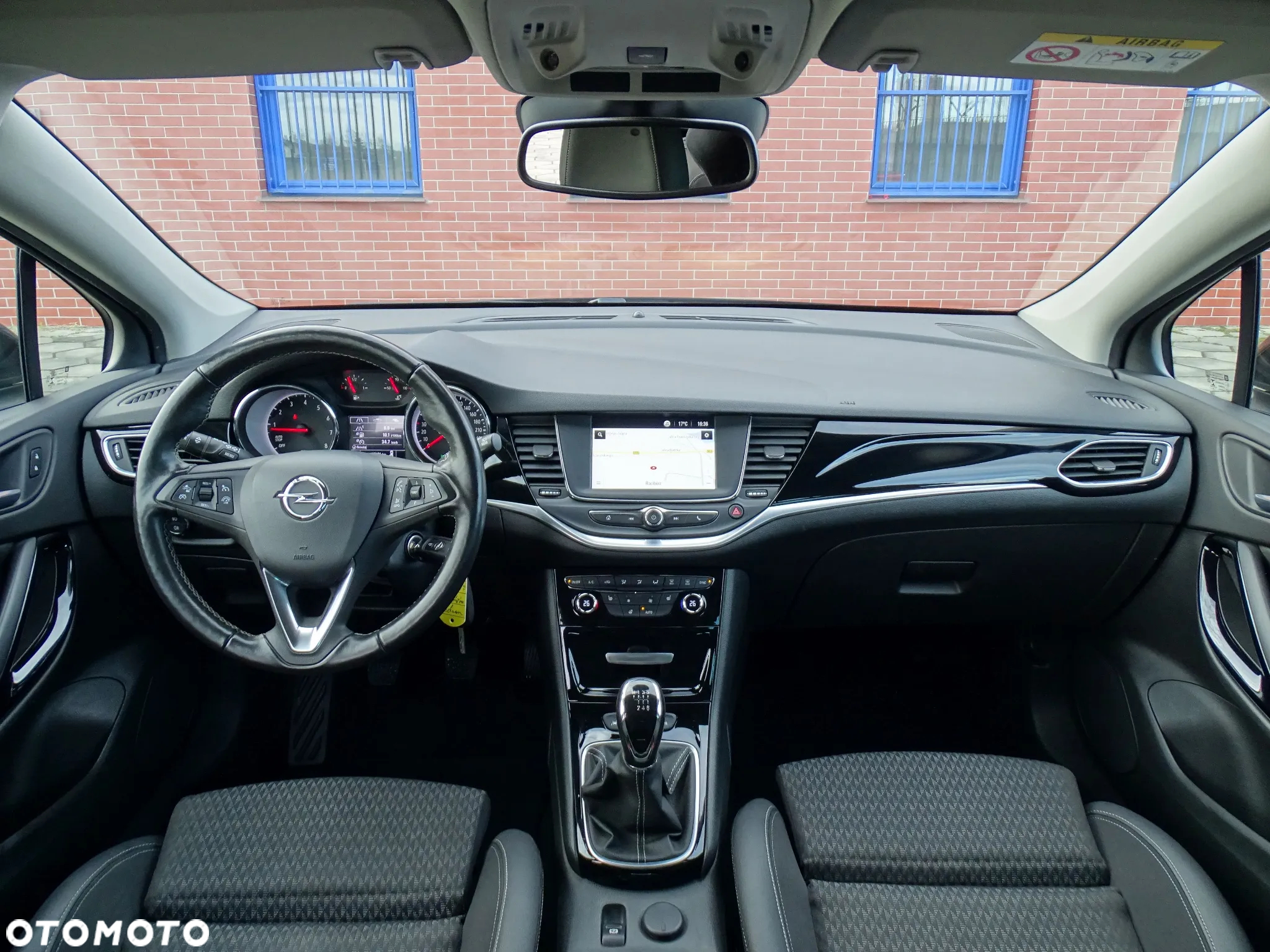 Opel Astra V 1.4 T Dynamic - 8