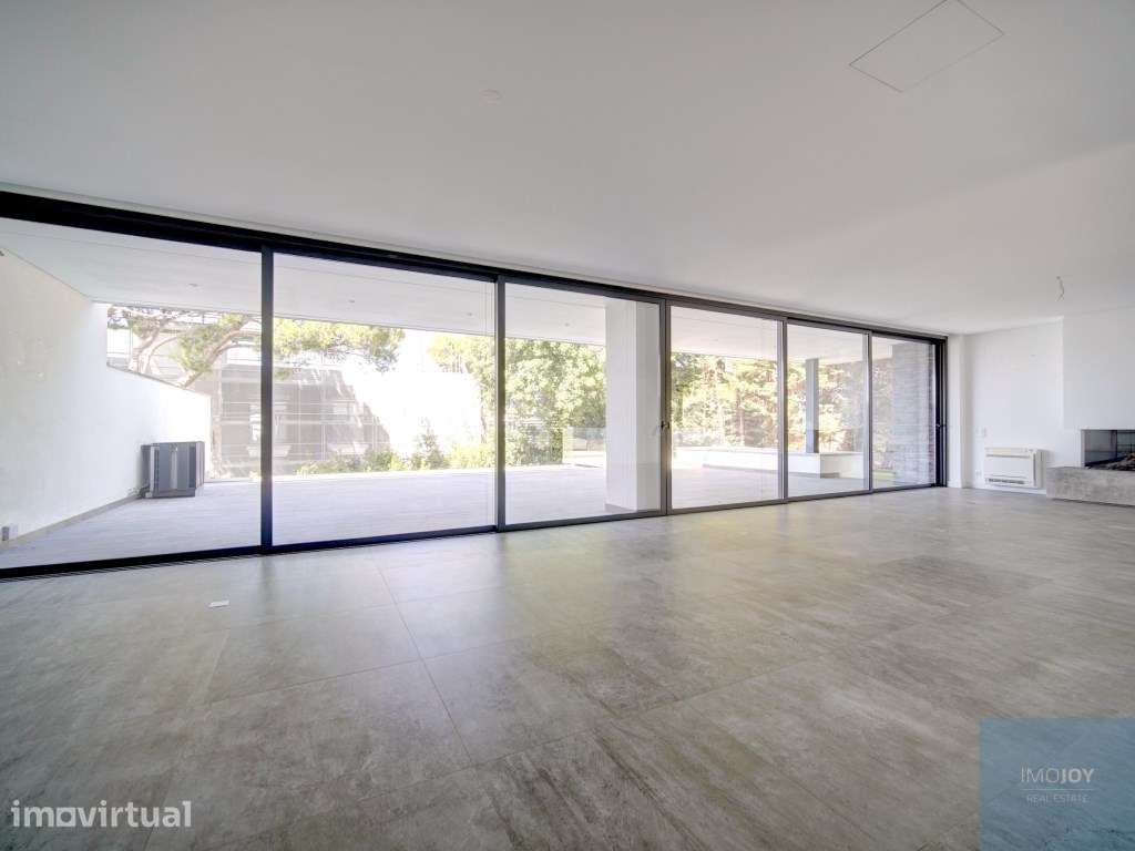 Apartamento T3+1 Duplex com Piscina no Estoril com vista mar - Grande imagem: 4/38